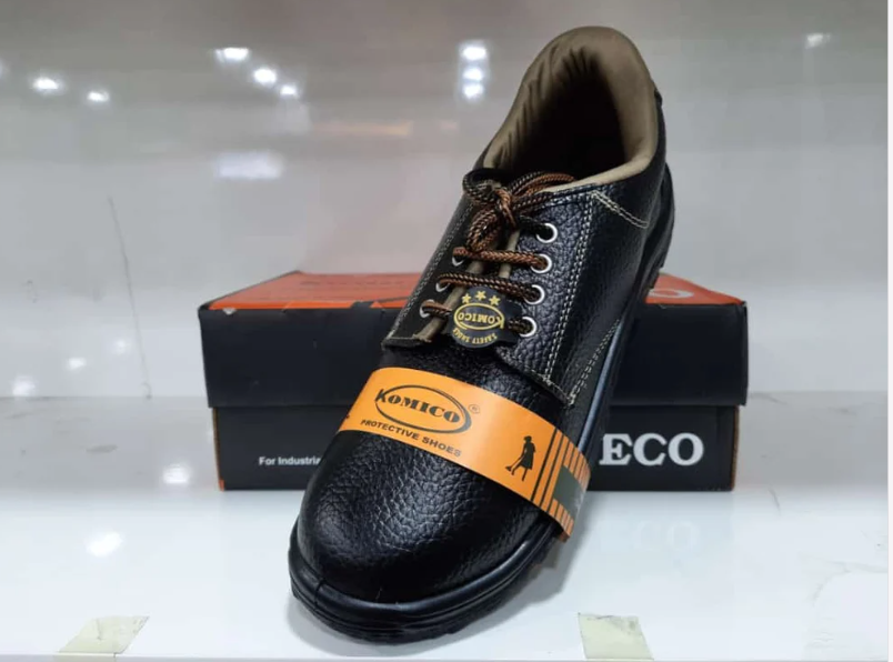 Komico Echo Safety Shoes
